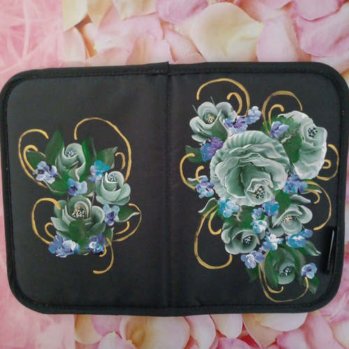 お薬手帳ケース トールペイント 手書き ハンドメイド グリーンローズ