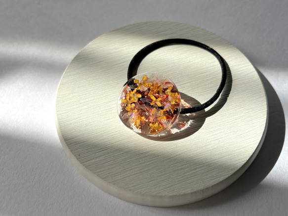 クラゲレジンヘアゴム花オレンジ