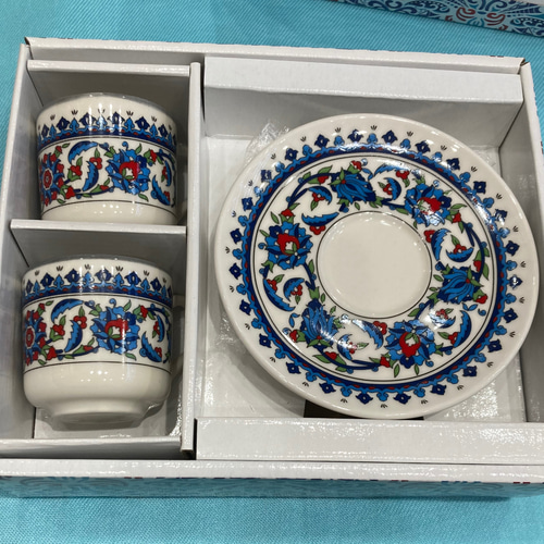【希少】【入手困難】 ×トルコ航空 カップ&ソーサー 2客セット Amazon | トルココーヒーカップ＆ソーサー銅製カバー付2客