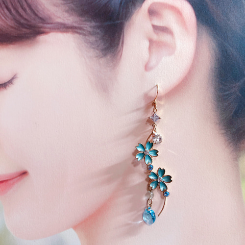 ☆453❤️ うさぎ 天然石 水晶 桜 ピアス 和柄 イヤリング