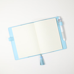 B6　手帳カバー　本革　牛革　バタフライストッパー　可愛い　水色　スカイブルー　青　タッセル 2枚目の画像