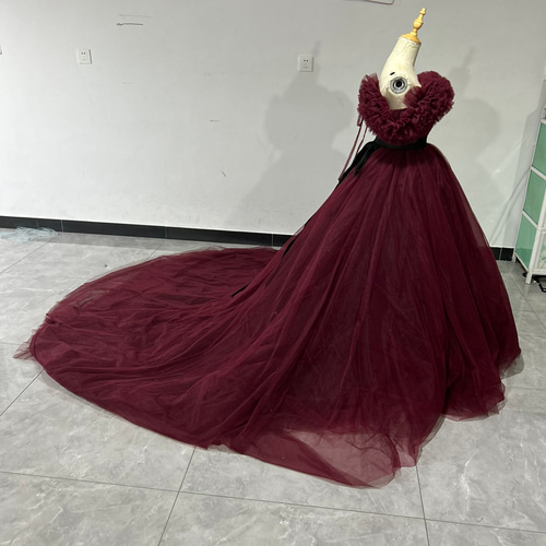 高品質！ボルドーカラードレス オフショルダーの2WAYドレス 取り外し  