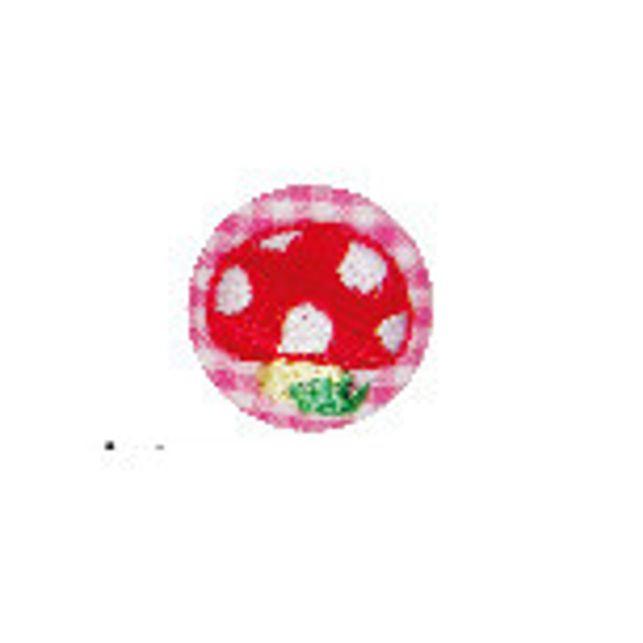 サンプルセール品＊刺繍くるみボタン きのこ S レッドE チェック生地 マッシュルーム 2枚目の画像