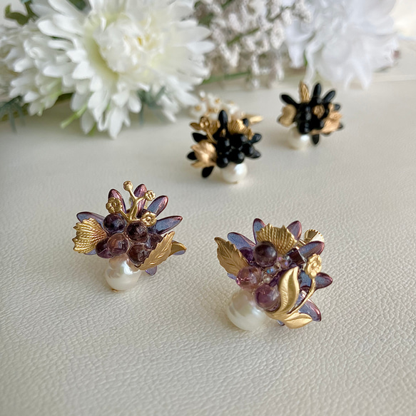 ⁂ 〜風と散歩のイヤリング〜⁂ フラワー　母の日　花　フォーマル　植物　ギフト　パール　葉っぱ　プレゼント　紫　パープル 7枚目の画像