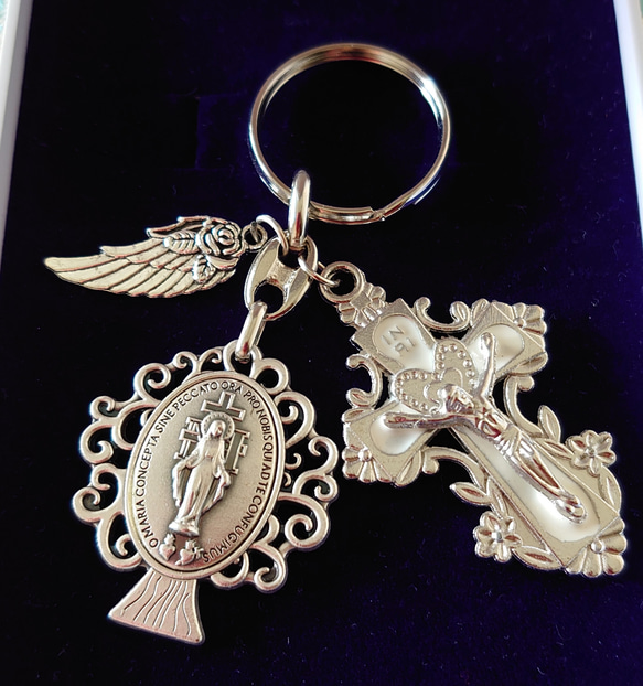 イタリア製生命の木 聖母マリア様 不思議のメダイ イエス・キリスト