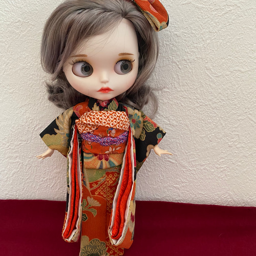 くろねこ呉服店『1/6 ブライス アイシードール 着物』水彩画花柄