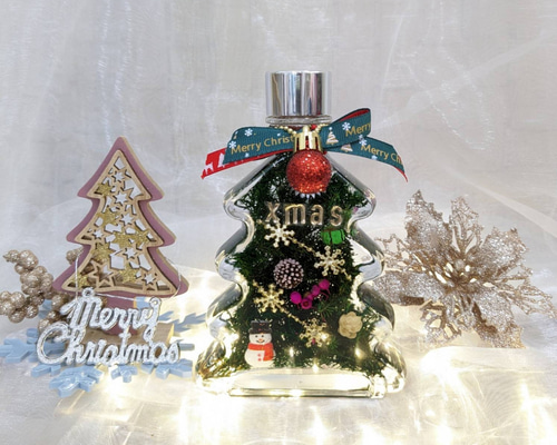 ラブリークリスマス★ツリー＆雪の結晶２サイズ(固まるハーバリウム)３点セット ラブリークリスマス☆ツリー＆雪の結晶2サイズ(固まるハー