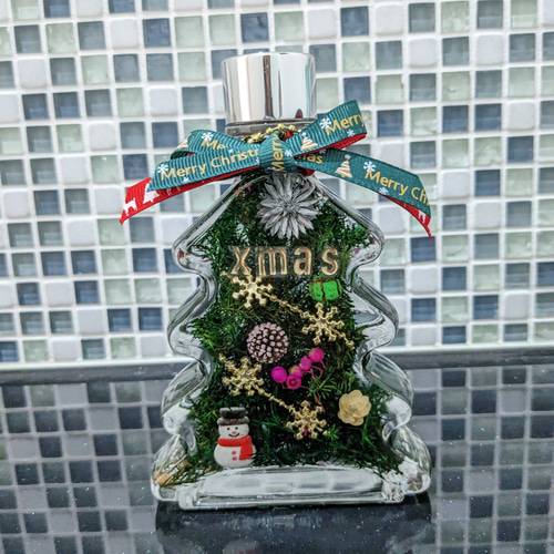 クリスマスハーバリウム クリスマスツリーハーバリウム プレゼントにも
