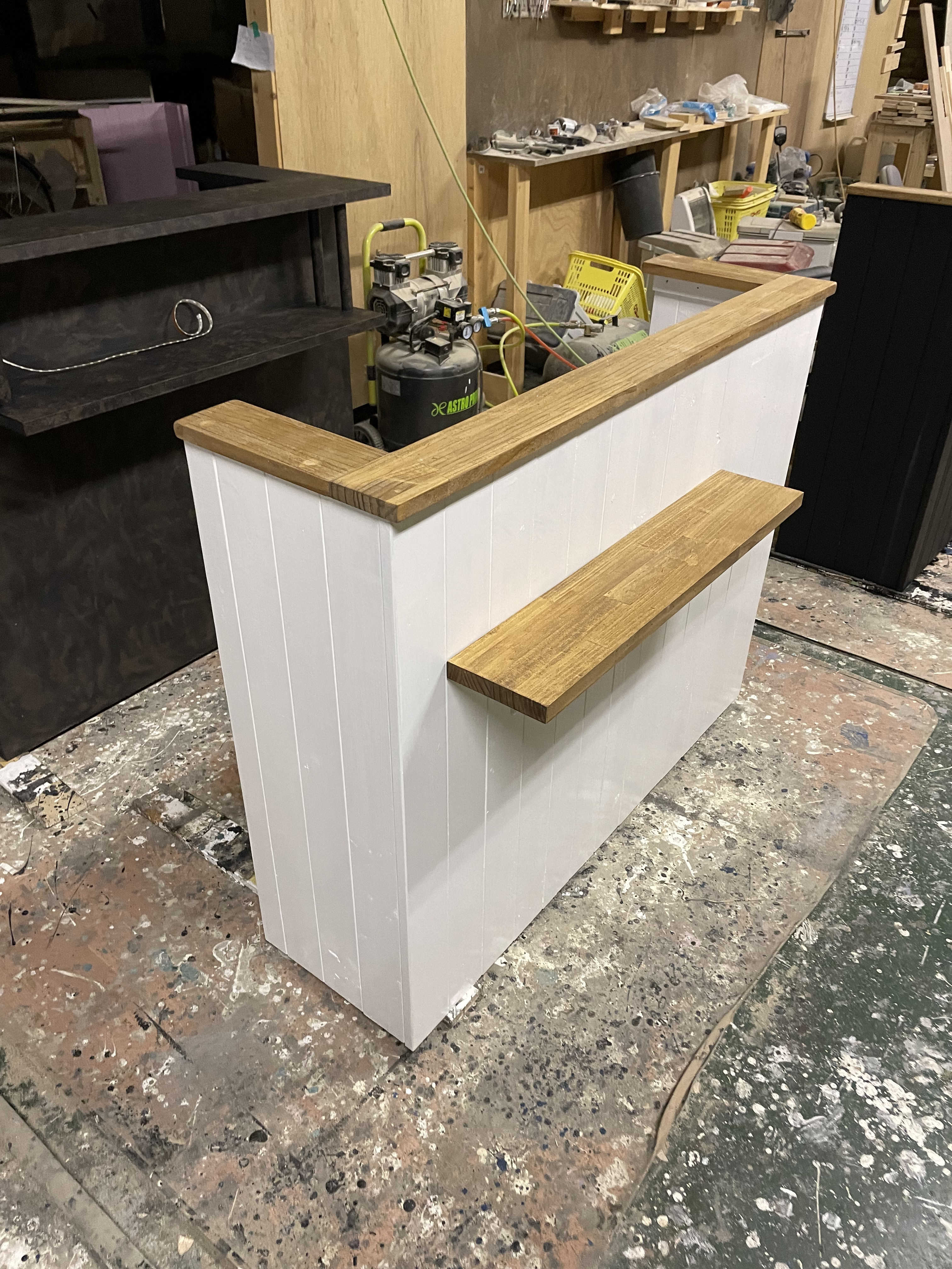 幅130✖︎高さ105✖︎奥行き50 レジカウンター　受付カウンター