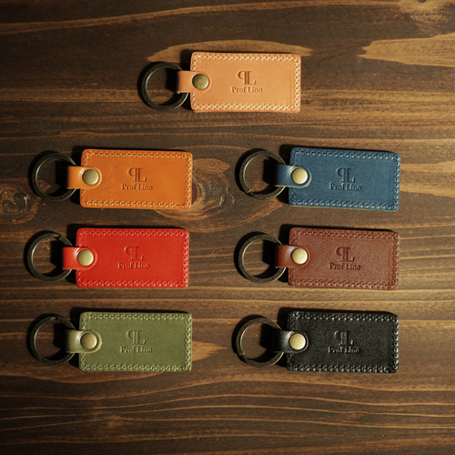 栃木レザーと熊爪のキーホルダー鱒デザイン 熊爪キーホルダー達！