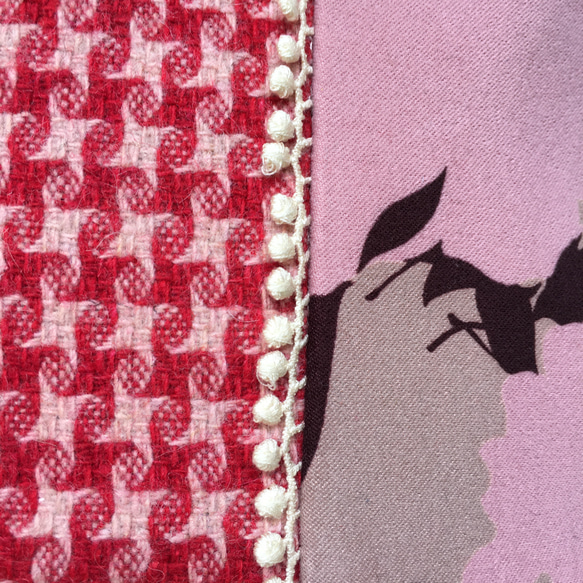 羊毛波士頓包紅色千鳥格紋和玫瑰 第3張的照片