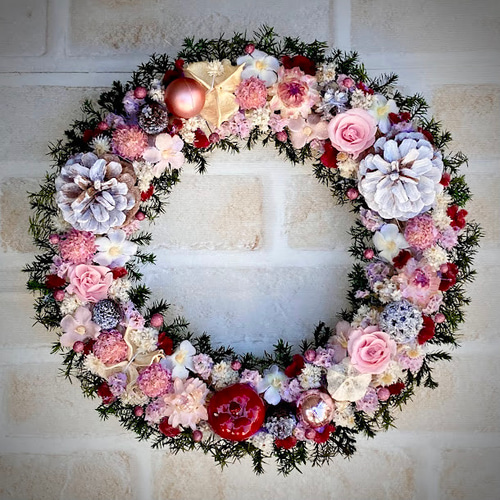 ピンクホワイトのクリスマスリース リース cretama 通販 16760266
