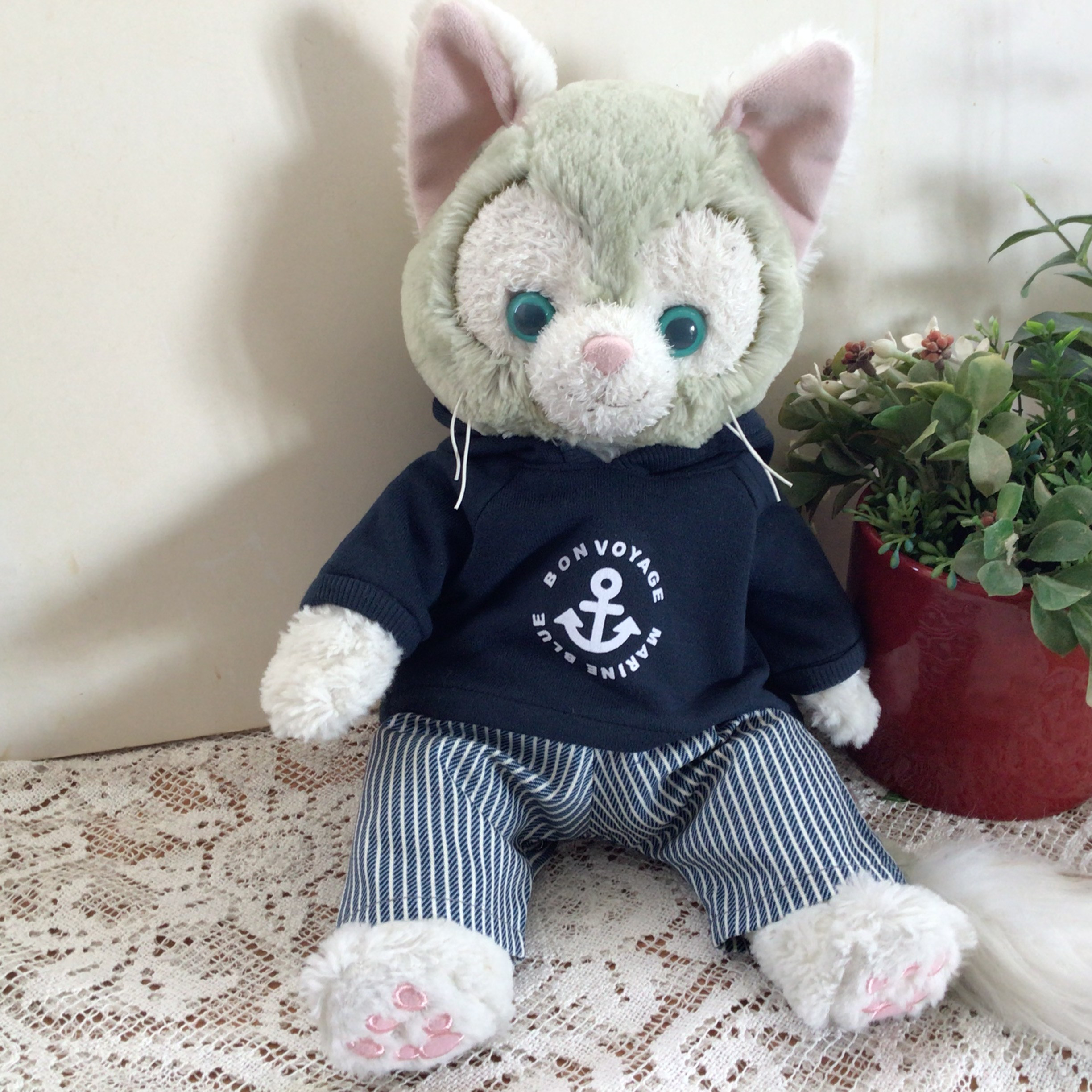 【新品タグ付】【限定】Disney ジェラトーニ　フードパーカー　2点セット 新品タグ付】【限定】Disney ジェラトーニ フードパーカー 2点セット