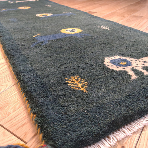 秋の目玉品】ペルシャ ギャッベ ランナー中 140x53cm 深く濃い緑色