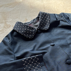 大島紬の刺し子ジャケット　リバーシブル　青亀甲×花　着物リメイク 5枚目の画像