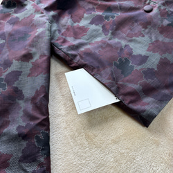 大島紬の刺し子ジャケット　リバーシブル　青亀甲×花　着物リメイク 11枚目の画像