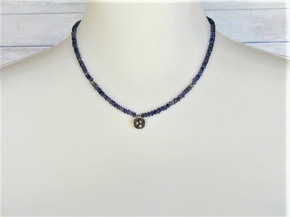【A32】　ネックレス　天然石ビーズ　梅銀細工　カットアイオライト　半貴石　３月誕生石 16枚目の画像