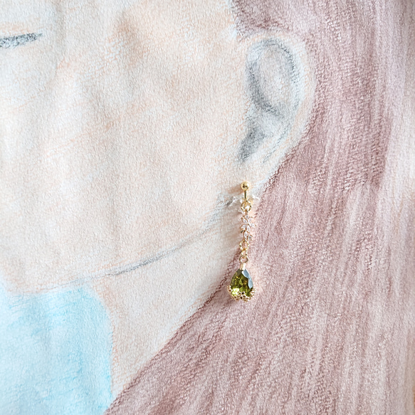 アンティークグリーンの宝石 イヤリング ✧ ピアス 5枚目の画像