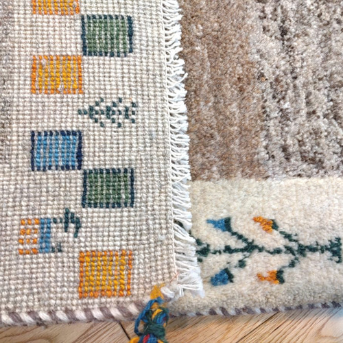 秋の目玉品】ペルシャ ギャッベ ランナー中 140x50cm アイボリー