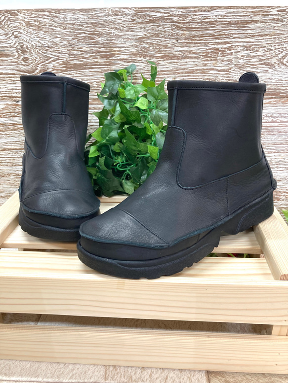 【新年特惠價！ 】包縫13cm無痕平底靴 IC-501 第10張的照片