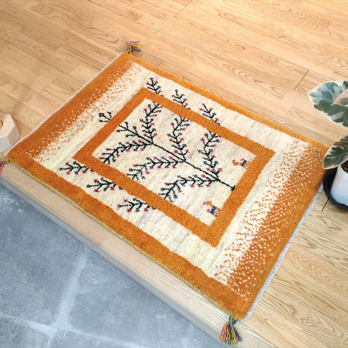 ペルシャギャッベ 玄関88×60 アイボリー生命の木花