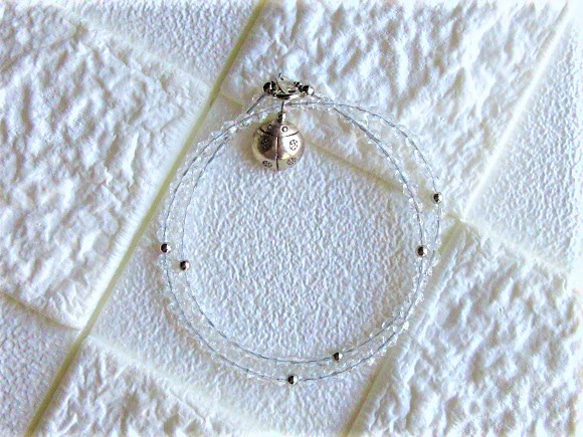 A３６　ビーズネックレス　シルバーてんとう虫　子供プレゼント　透明　シルバー銅玉 2枚目の画像