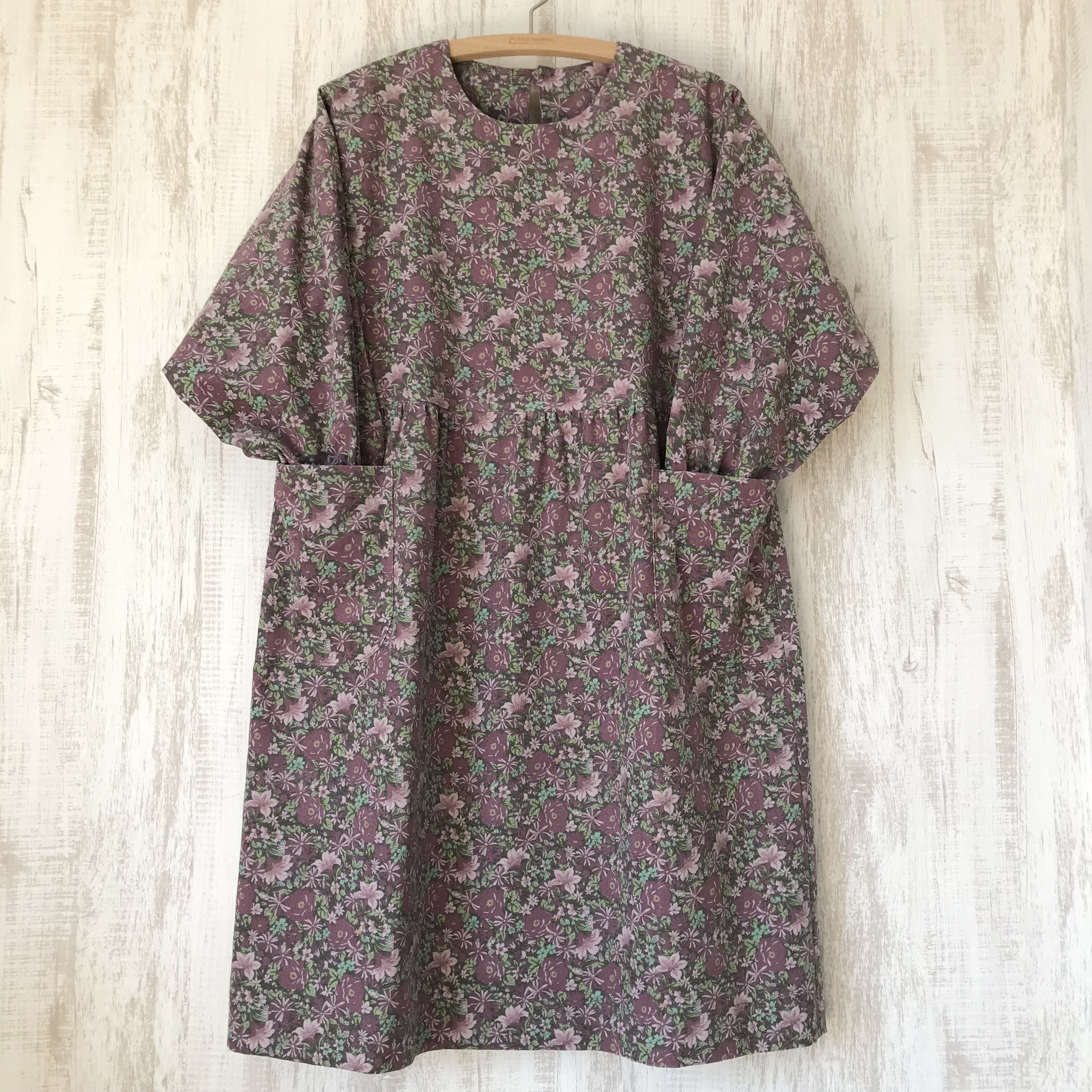 細コール天　花柄　ゆったり　ワンピースor割烹着