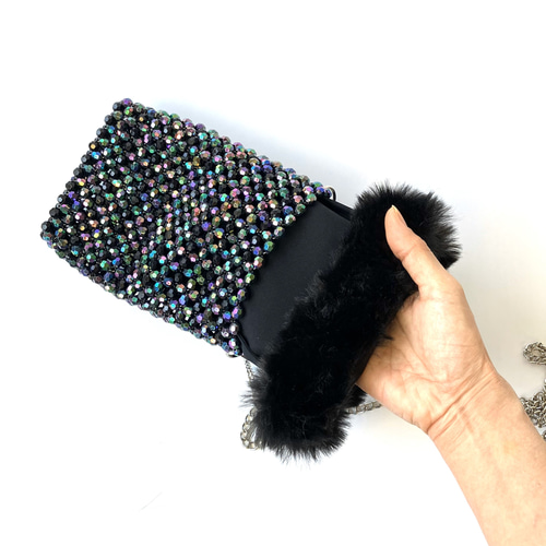 ジミーチュウ ブラックファーキラキラストーンスマホポシェット