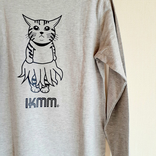 HARE　猫　キャット　カットソー　長袖　オーバーサイズ　ユニセックス 長袖Tシャツ》IKAMIMI猫 アッシュ ユニセックス（男女兼用） T