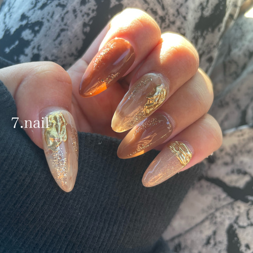 08 ニュアンス×ミラーネイル ブラウン ゴールドラメ 秋冬ネイル 【着用  