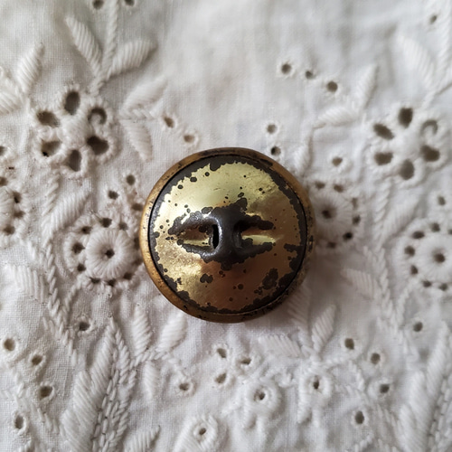 フランスアンティーク ゴールドメタルボタン 18mm ボタン Mon