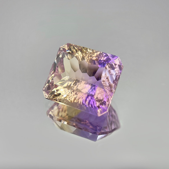 ◆ ソ付 アメトリン 5.947ct ルース コンケイブ カット 4枚目の画像