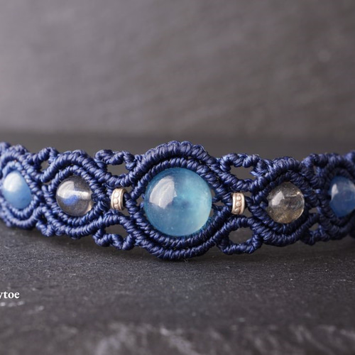 アクアマリン　マクラメブレスレット アクアマリンマクラメブレスレット - 旅する天然石とマクラメ