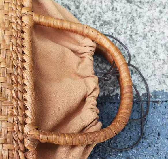 山葡萄 蔓 ハンドバッグ かご 籠 網代編み 職人の手作り 着服 山葡萄 かごバッグ 網代編み やまぶどう 山ぶどう 3枚目の画像