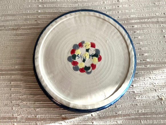 湛藍點點陶製圓平盤_陶器餐盤 第2張的照片