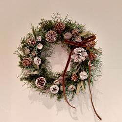 針葉樹　ヒムロスギ　コニファー　グリーン　シンプル　ナチュラル　クリスマスリース　シルバーグリーン 5枚目の画像