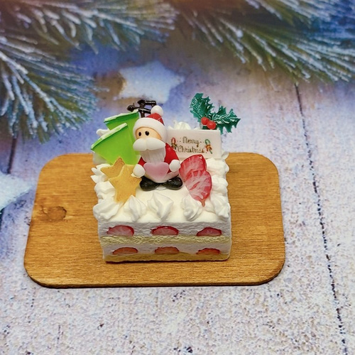 サンタクロースのクリスマススクエアケーキ ミニチュアケーキ その他
