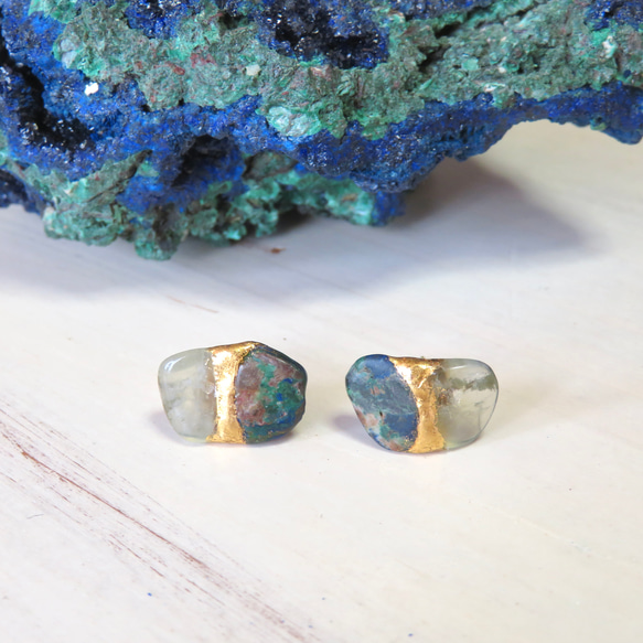 Earth◆地球のいろ／Chrysocolla×Prehnite＊金継ぎピアス／L size 1枚目の画像