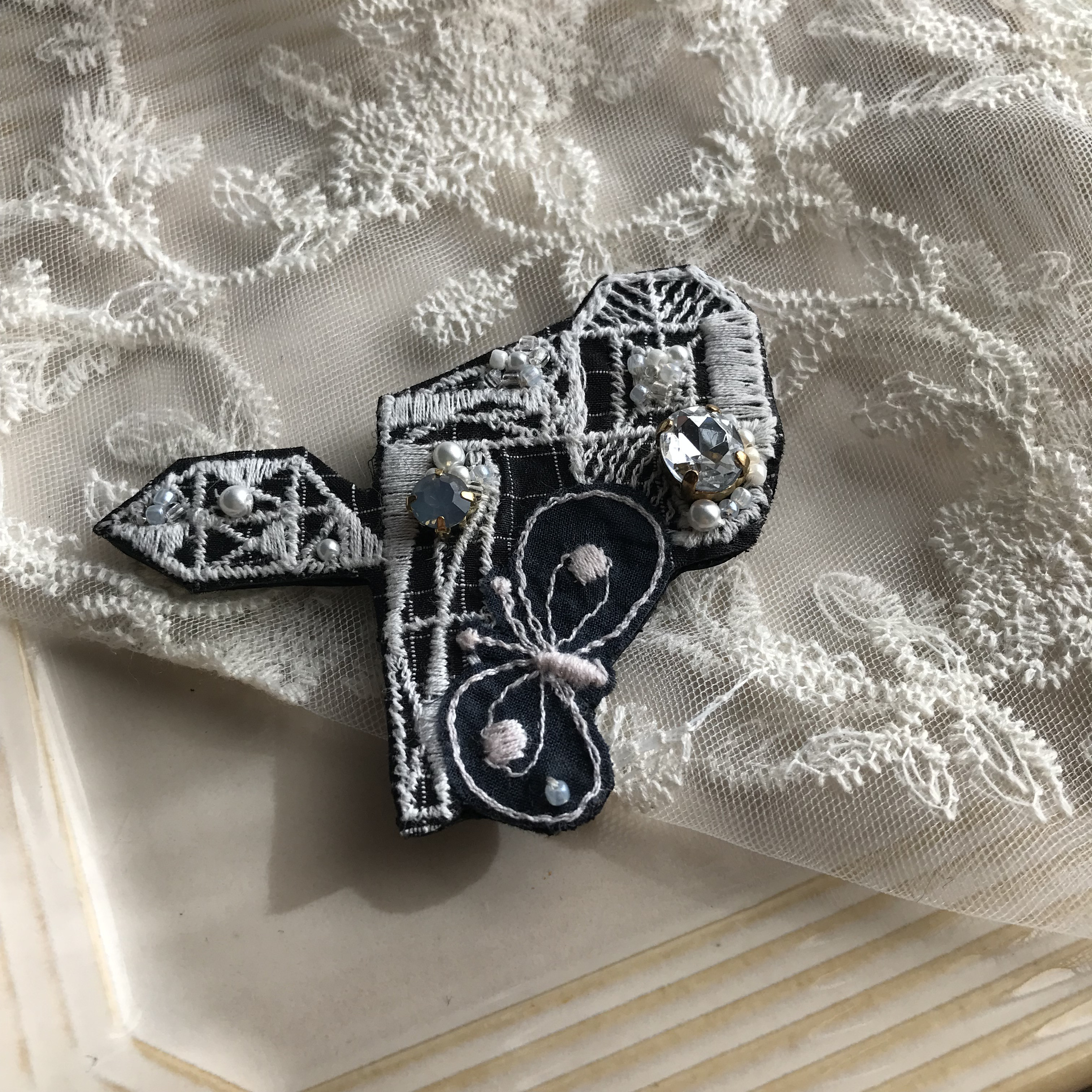 K18WG カメオ ペンダントトップ＆ブローチ k14WG 白蝶貝15.9g 【公式通販】