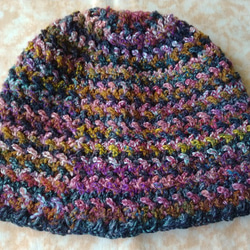 値下げしました～～！！　同じ糸の3種類の色番で編んだ、フォークロア帽子～～！！　ジグザグ模様がいい感じです～～！！ 14枚目の画像