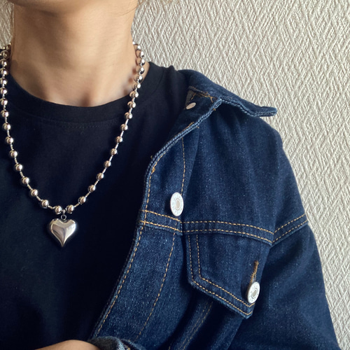 大粒ハートチャーム×8ミリボールチェーンネックレス サージカル