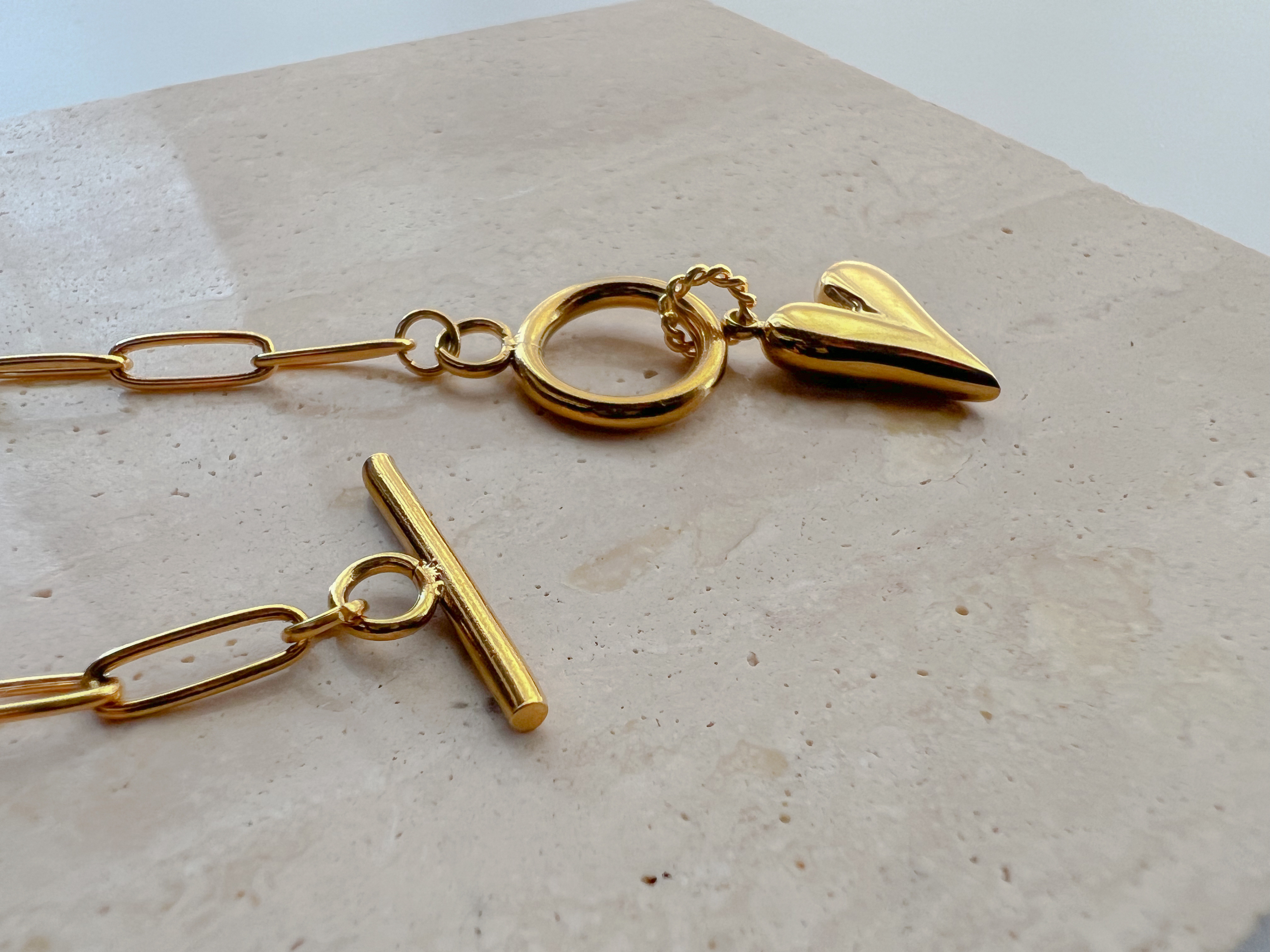 Creema限定新春福袋〈梅〉 ぶら下がりハートのネックレス＆ピアス（イヤリング）セット  GOLD