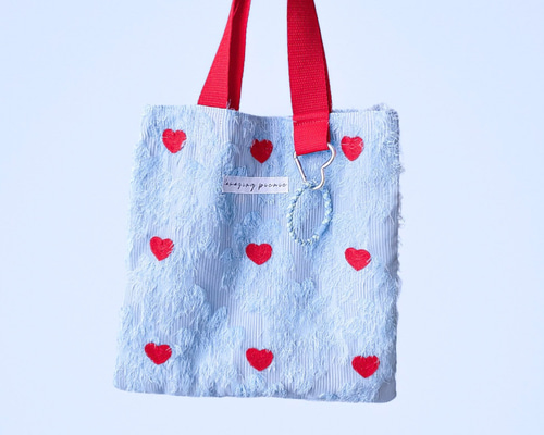 ハート刺繍のフラワーバッグ(水色) トートバッグ amazing picnic
