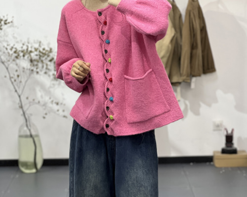 PATOU ピンク ボタン付きニットカーディガン XS Patou | レディス ニット、デザイナー セーター - Patou.com