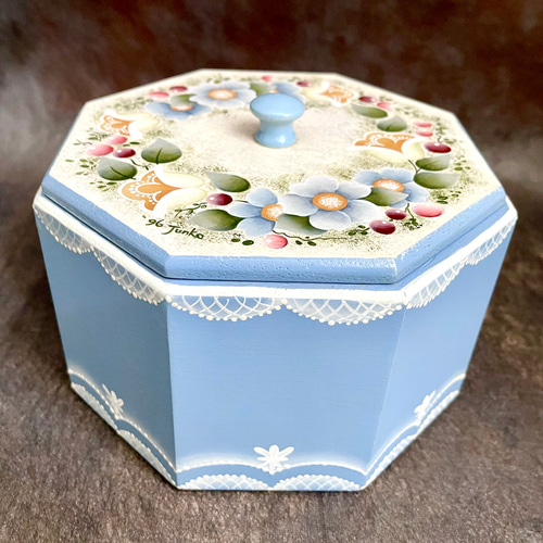 No.craft-14129/トールペイント「蓋付花柄八角ボックス」16.5cm No.craft-14129/トールペイント「蓋付花柄八角ボックス」16.5cm