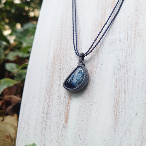 0.5mmマクラメ編み_カイヤナイトペンダント ネックレス・ペンダント