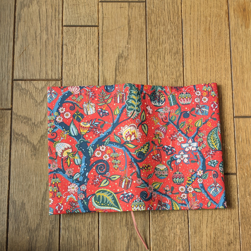 リバティハンドメイドブックカバー四六版用