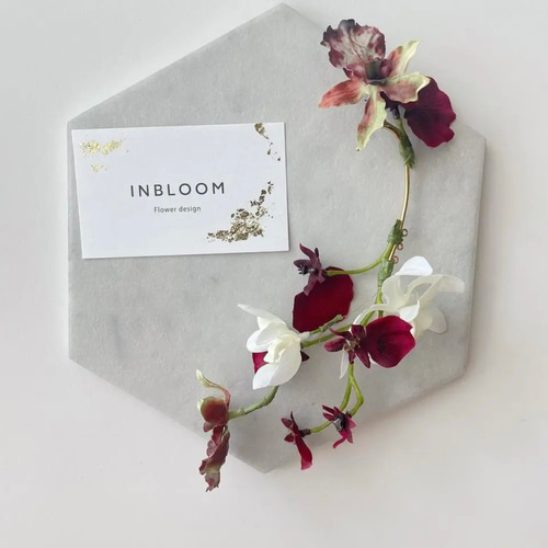 イヤーカフをオーダーの方へ】 胡蝶蘭 ♡ 髪飾り 【イヤーカフ