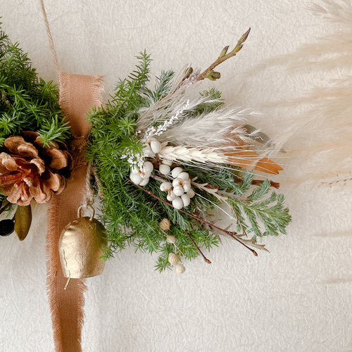 クリスマススワッグ ベル付き 横長スワッグ ドライフラワー スワッグ