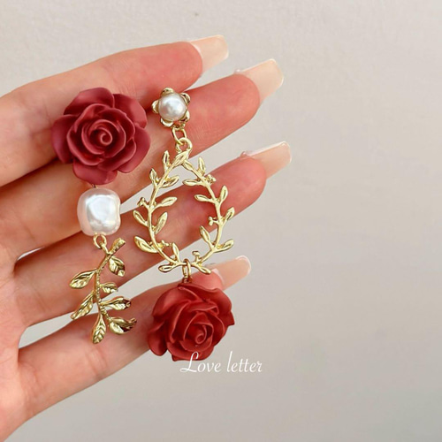 アンティークローズリーフピアス イヤリング 韓国 上品 薔薇 量産型